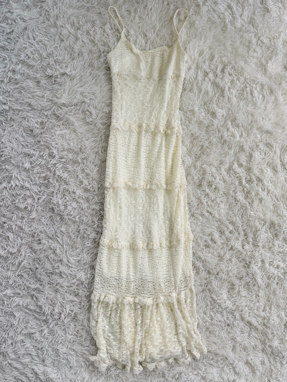 Jessica Simpson Cream Lace Tiered Fitted Dress with Spaghetti Straps Size CS